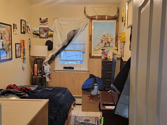 4th image of 2719 Gifford Ave #2