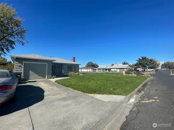 320 S 8th Avenue, Othello, WA 99344