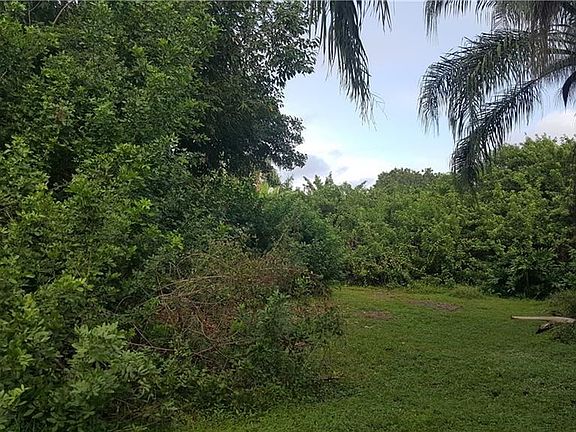 3rd image of 3970 Bennett Ln