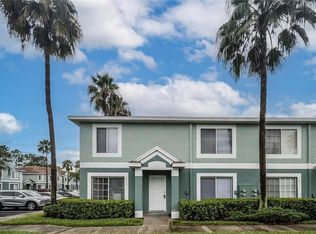 2032 Fluorshire Dr, Brandon, FL 33511