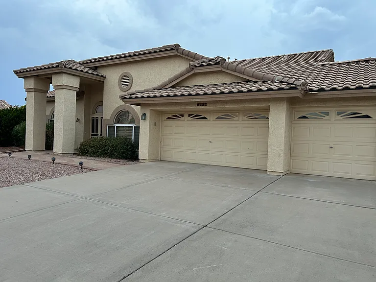 W Rose Pilar Ct — Photo 2
