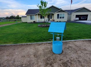 64954 Hunnell Rd, Bend, OR 97703