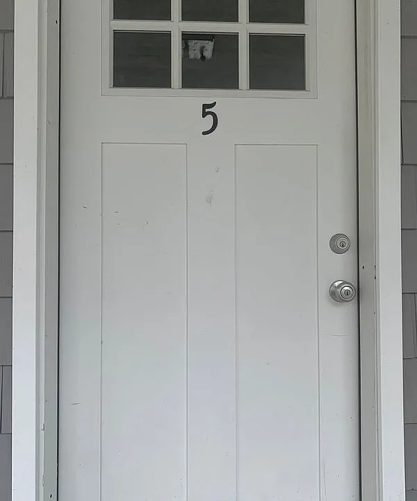 5 Pleasant St