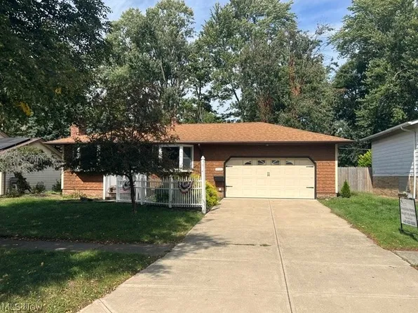 13898 Franklyn Blvd, Brookpark, OH 44142