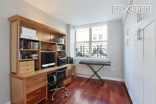 Sold by Citi Habitats | media 6