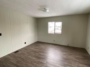 7385 Vassar Rd, Otisville, MI 48463