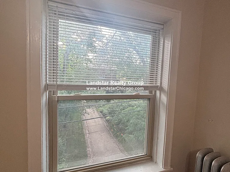 916 Reba Pl #2N — Photo 8