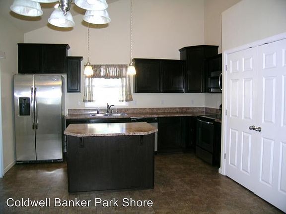 5th image of 2188 SE Kelby Cir