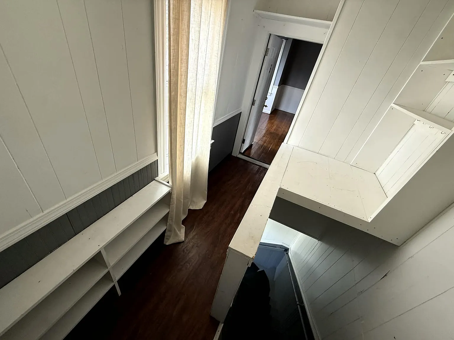 2 bed, $1,300 — Photo 1