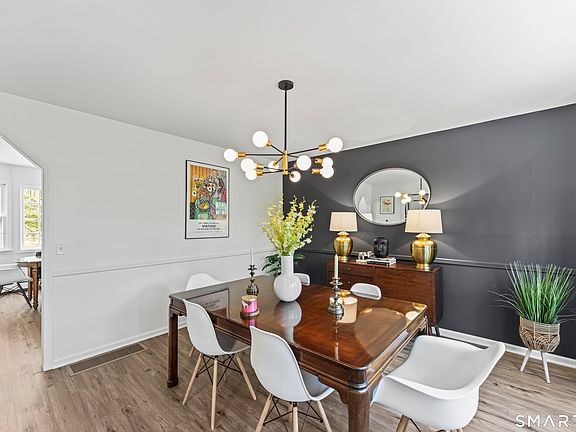 5th image of 7 Arapaho Road