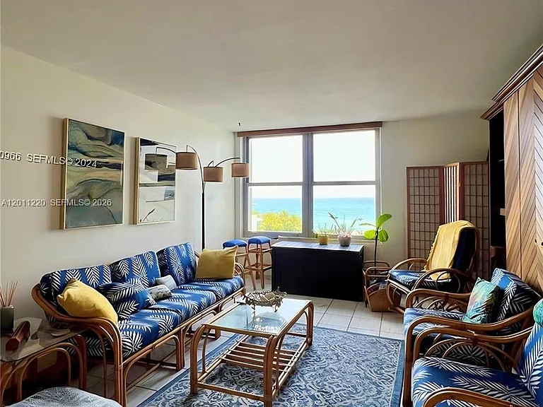 2899 Collins Ave #905 — Photo 3
