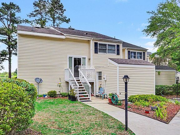 4th image of 317 Lakeview Dr. #317
