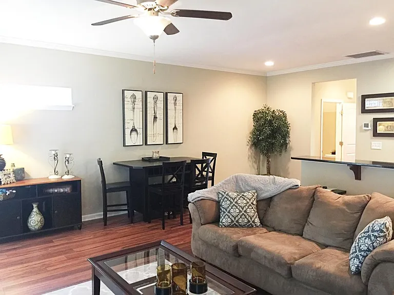24 Bay Springs Dr — Photo 10