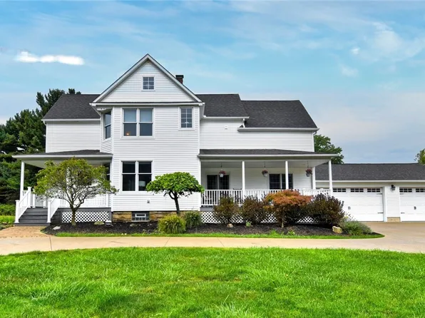 784 Lander Rd, Highland Heights, OH 44143