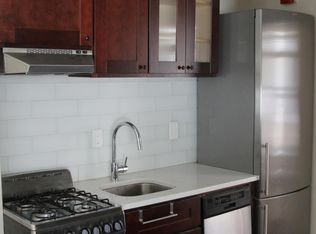 707 Walnut St #3R, Philadelphia, PA 19106