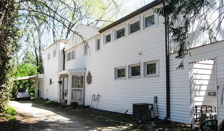 615 W Kirby Ave — Photo 4