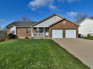 531 Eagle Ridge Dr, Union, MO 63084