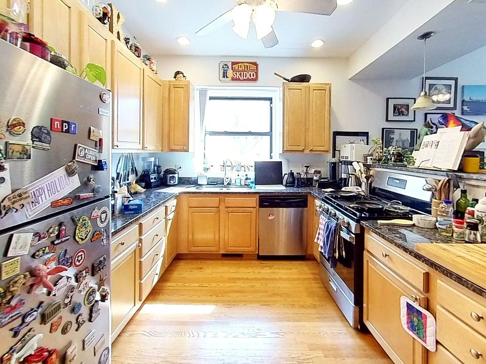 1st image of 3533 N Southport Ave #1W