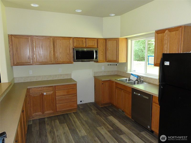 2nd image of 260 NE Old Belfair Highway