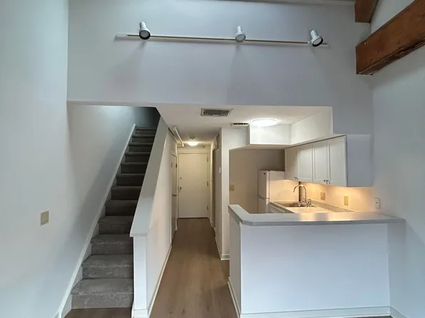 Trolley - Trolley Associates, Inc., 10 Wall St APT 203, Norwalk, CT 06850