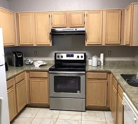3rd image of 2519 Whitehurst Dr