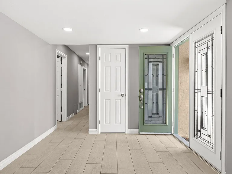 1641 Maywood Ave — Photo 5