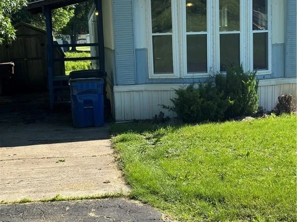 7443 Spillway Rd #73, Lisbon, OH 44432