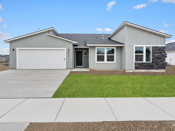 1611 Sunday Riv, Saint Middleton, ID 83644