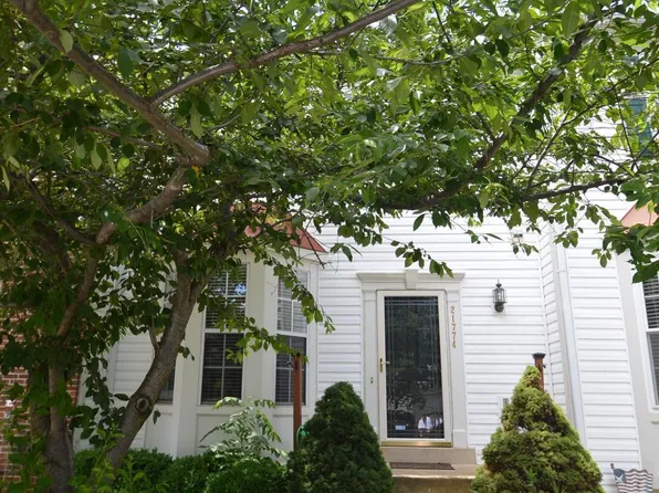 21774 Kings Crossing Ter, Ashburn, VA 20147