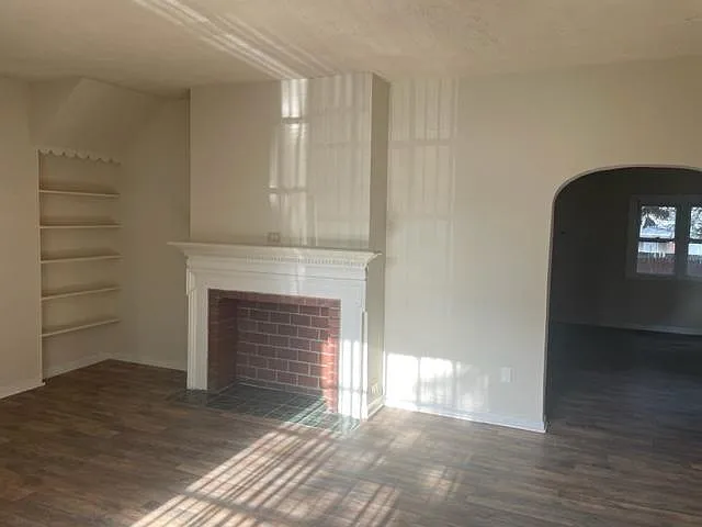 4 bed, 2125 sqft, $1,400 — Photo 3