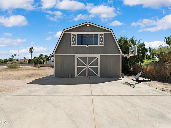 4th image of 5913 W GROVERS Avenue
