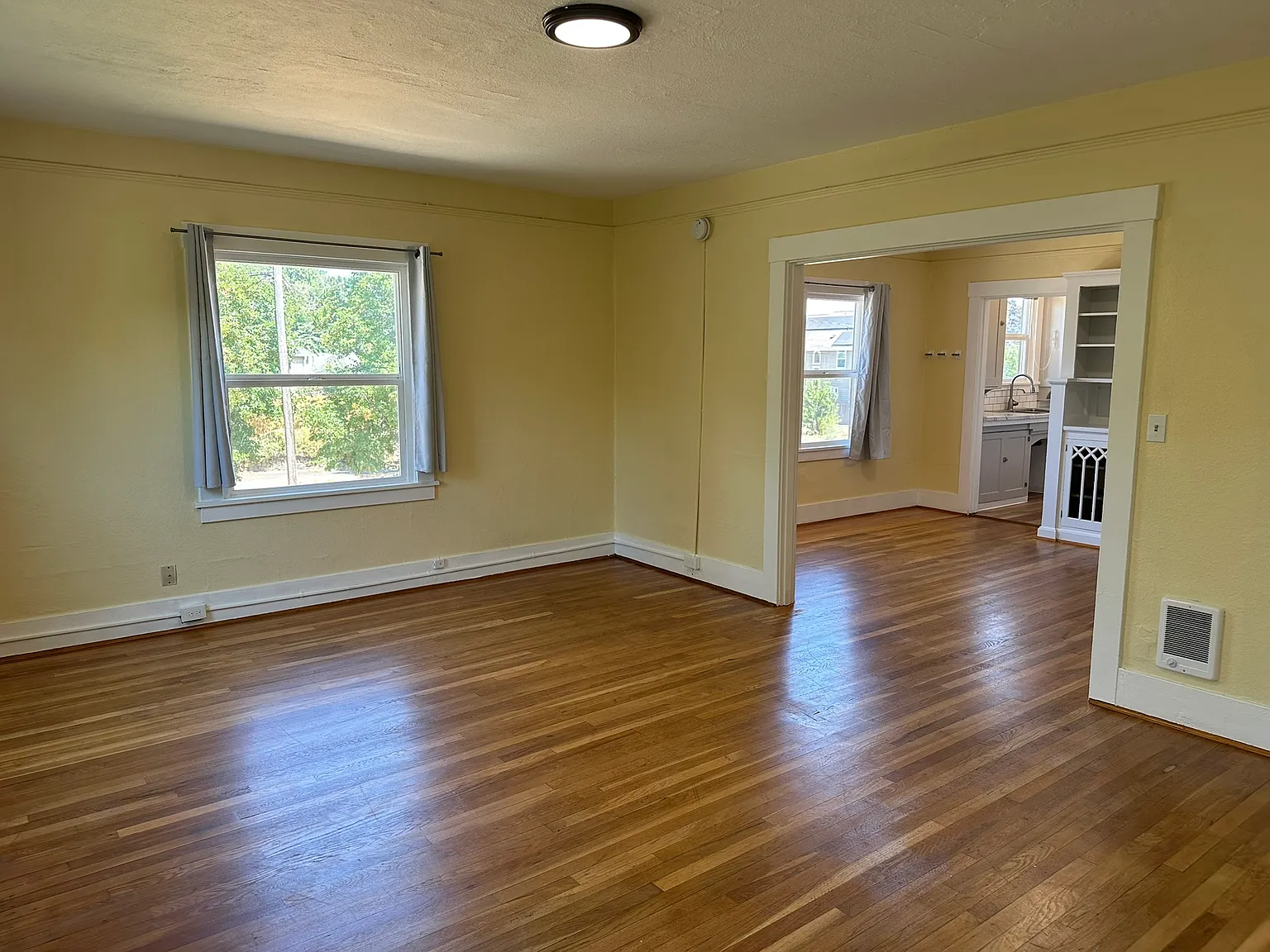 1 bed, 769 sqft, $1,795 — Photo 2