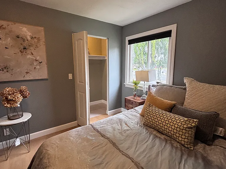7047 Santa Teresa Blvd — Photo 3