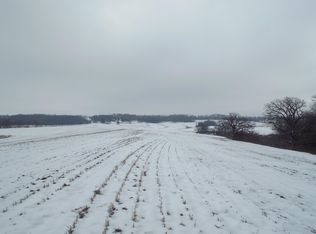 N Canyon Park Rd, Stockton, IL 61085