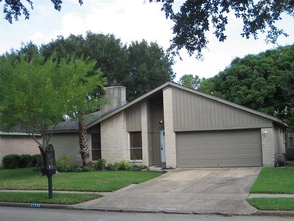 1st image of 21330 Highland Knolls Dr