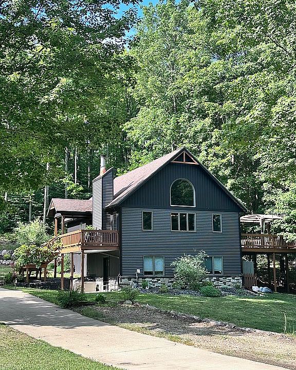 1st image of 12770 23 Mile Rd