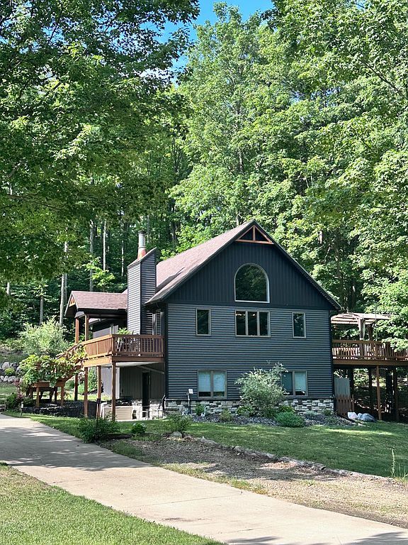 12770 23 Mile Rd - Property Image