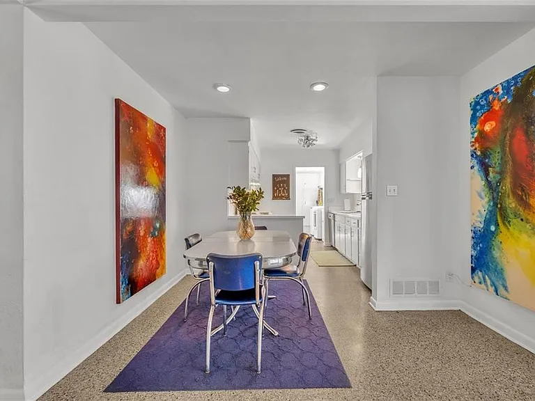 1850 Whitehall Dr — Photo 8