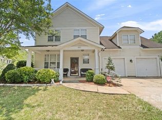 5610 Subira Ln, Charlotte, NC 28215