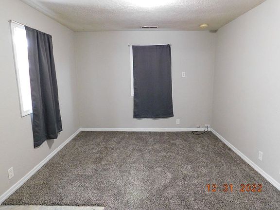 2nd image of 1616 W 1st St