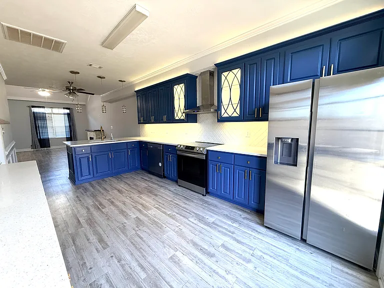 716 Lakeside Landing Ct — Photo 6