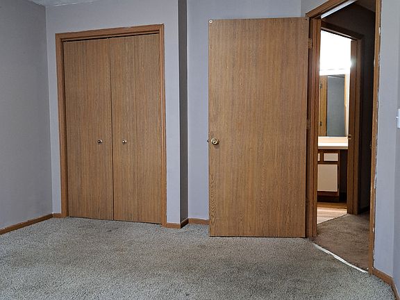 2nd image of 3526 Avenue A #H