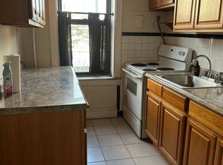 4006 Ditmars Blvd APT 2, Astoria, NY 11105