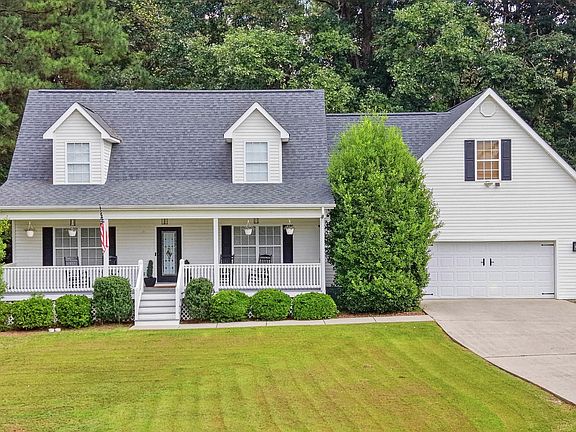 2nd image of 169 Lancaster Way