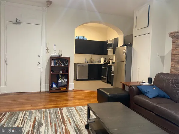 309 S 12th St APT 2F, Philadelphia, PA 19107