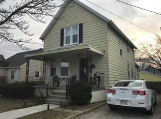 6906 26th Ave, Kenosha, WI 53143