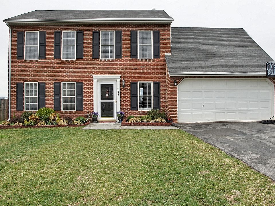 1st image of 4822 Golfview Dr NE