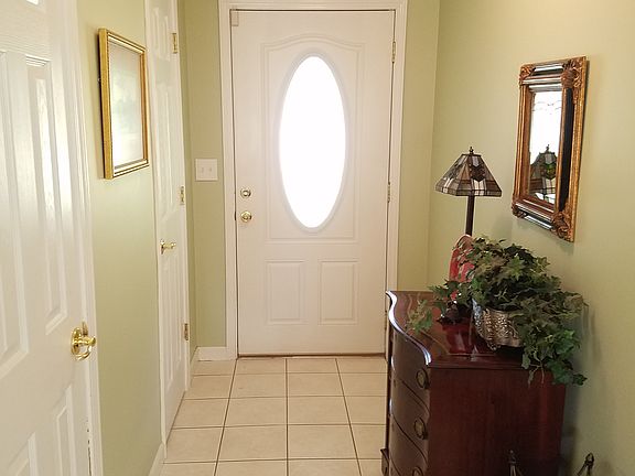 3rd image of 152 Celeste Ln