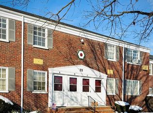 33B W Roselle Ave, Roselle Park, NJ 07204