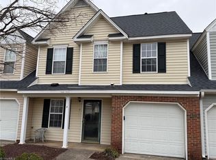 4 Satterfield Pl, Greensboro, NC 27410